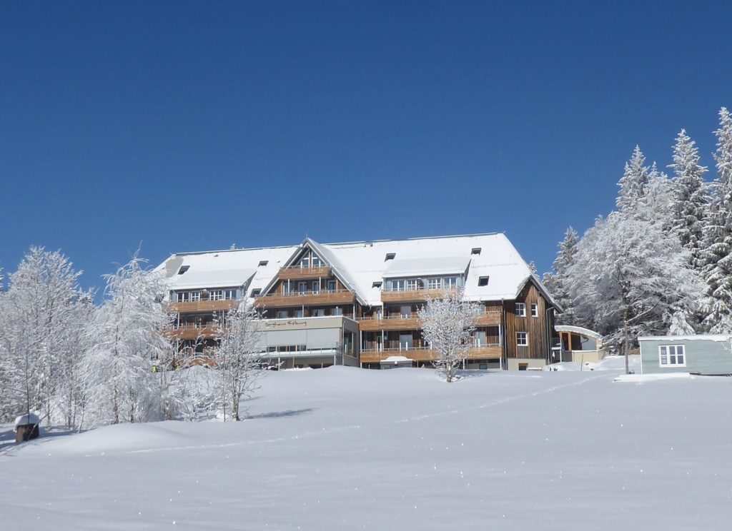 Berghaus_Freiburg_Winter_c_richter